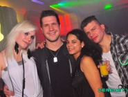 150307_neon_single_party_034