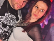 150307_neon_single_party_038