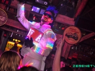 150307_neon_single_party_069