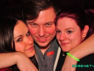 150307_neon_single_party_126