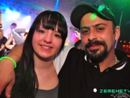 150307_neon_single_party_134