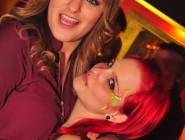 150307_neon_single_party_146