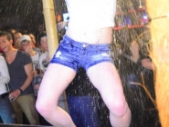 200819
