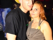 200830