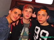 150328_90er_party_015